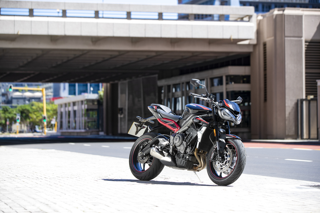 New 2020 Street Triple R 02