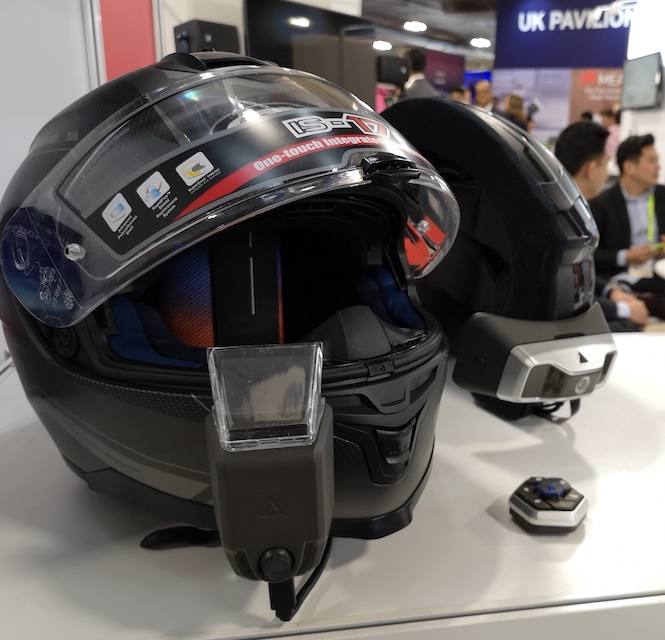 Singapore Start-up Invents World’s First Dual Camera Smart Motorcycle Helmet Attachment System