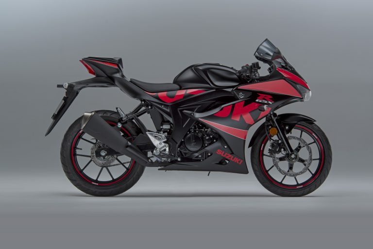 Suzuki releases accessory pack and graphics kit for GSX-R125