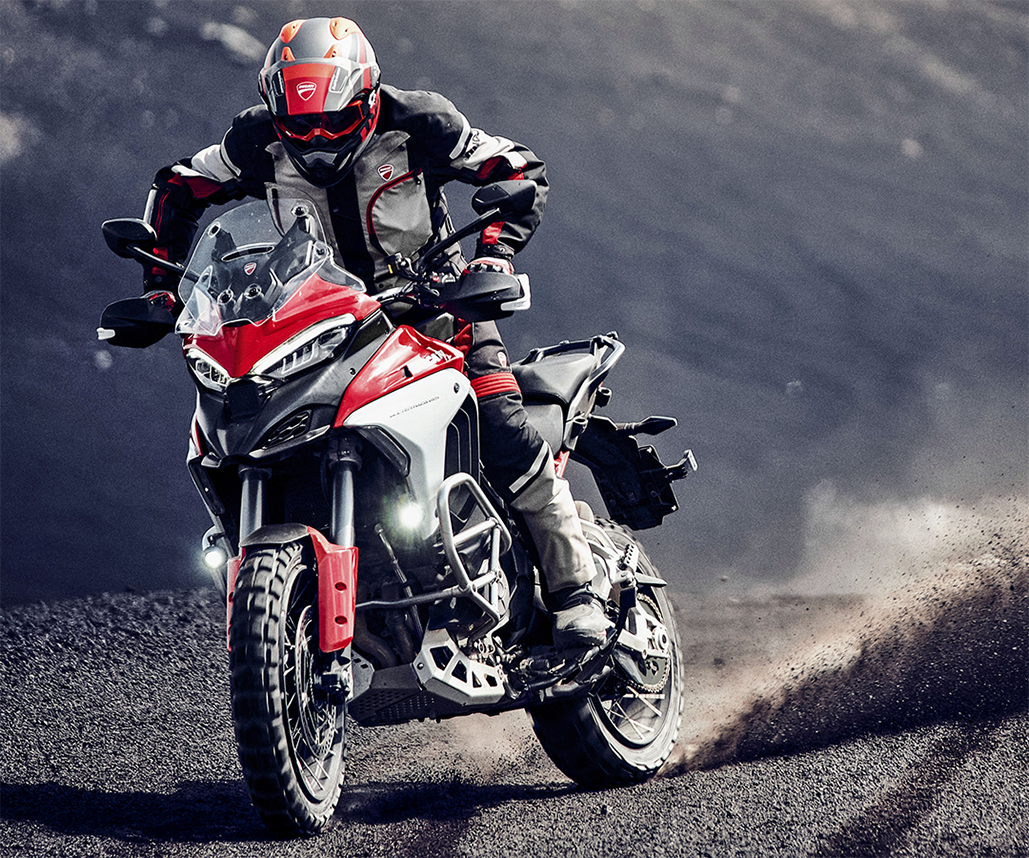 Trio of Pirelli Options For The New Ducati Multistrada V4