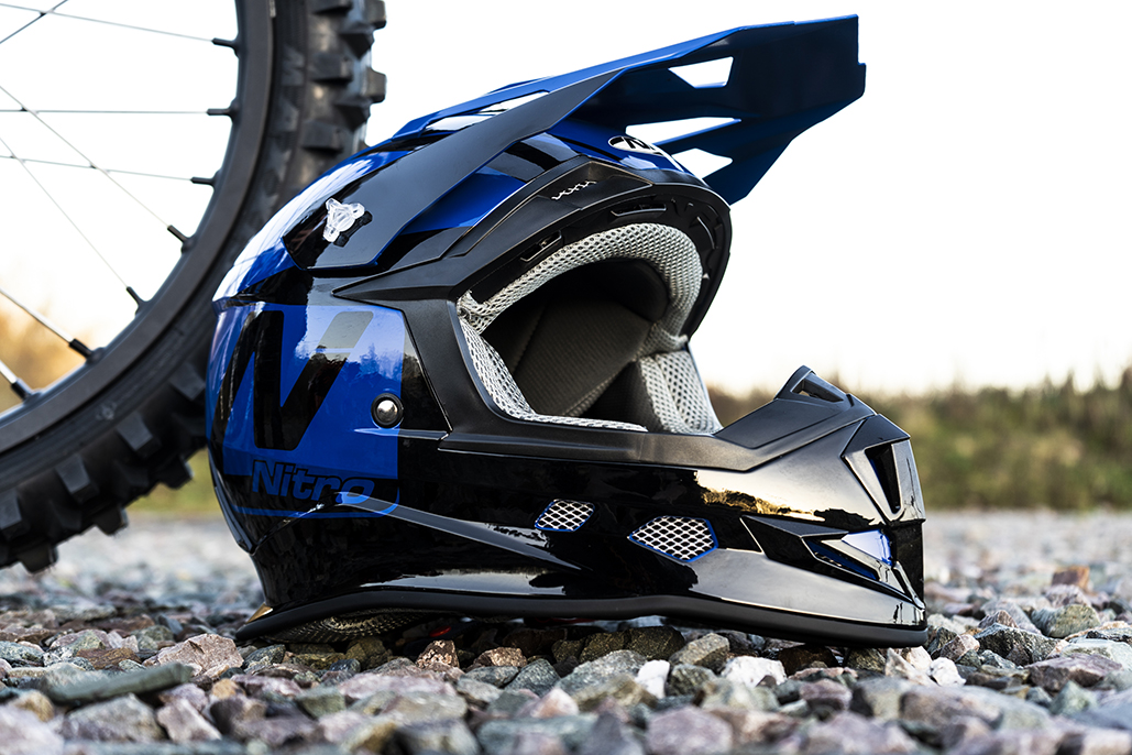 Bickers Announces The Arrival Of The Mx700 Nitro Helmet