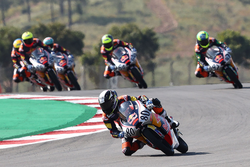 David Alonso blitzes opening Rookies Cup round in Portimão