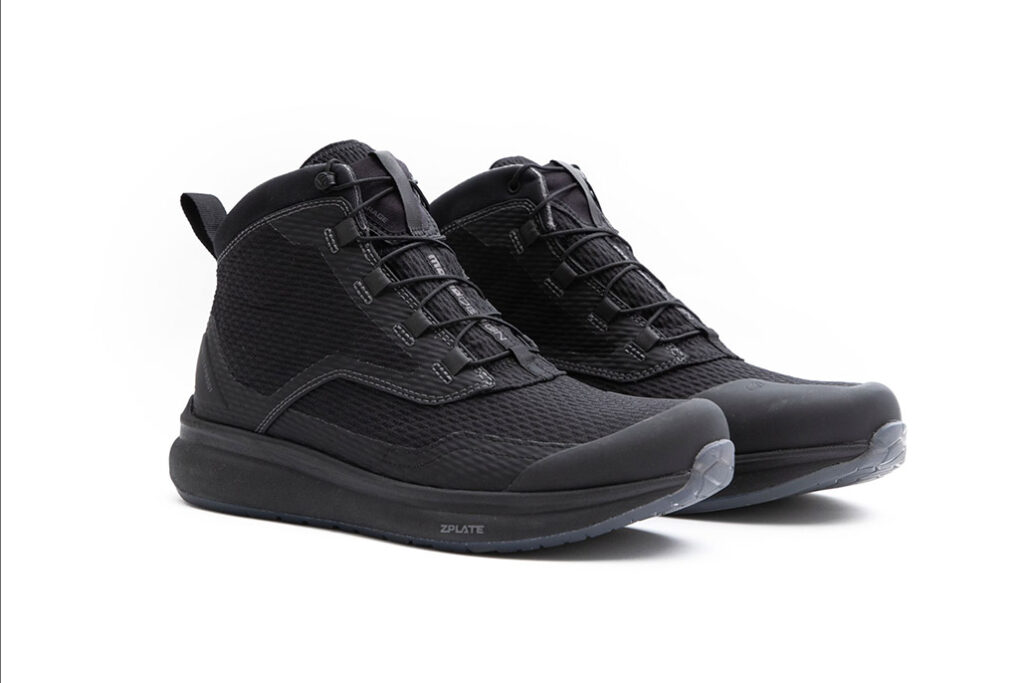 Firegun 3 Wp – The Essence Of The Momodesign Tech Sneaker Line