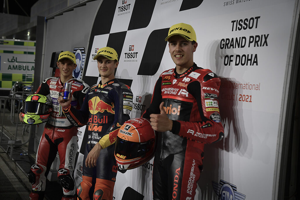 Masia Makes It Count To Take Moto3 Pole