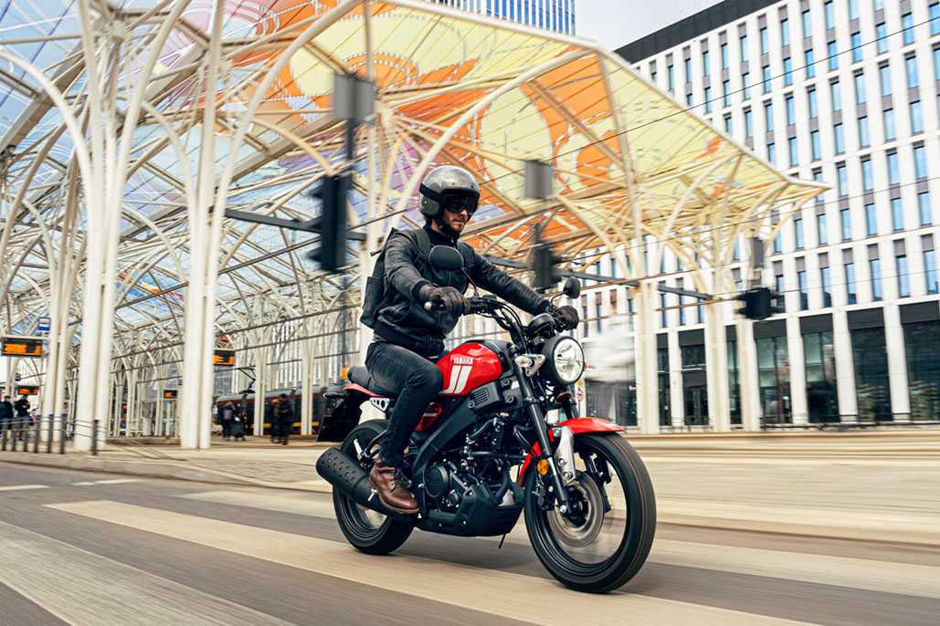 All-new XSR125: Commuting in style