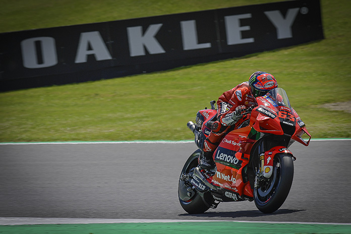 Bagnaia denies Rins by just 0.071 as action opens at Mugello