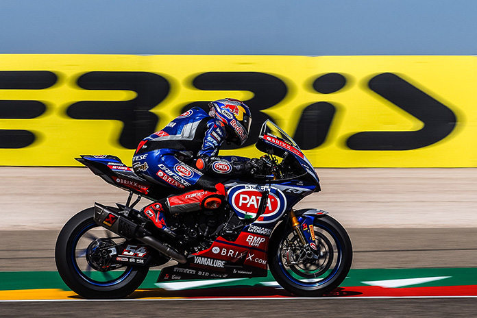 Davies first in WorldSBK FP2 despite Red Flag, Razgatlioglu fastest overall