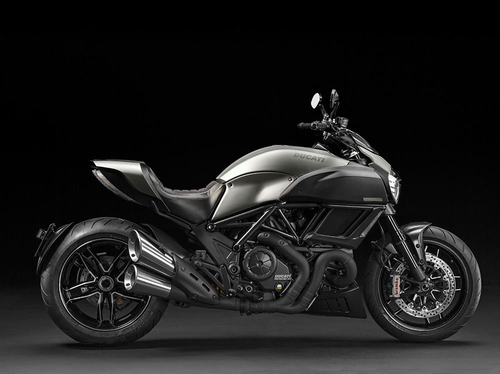 Exclusive Diavel Titanium reaches UK Ducati Stores