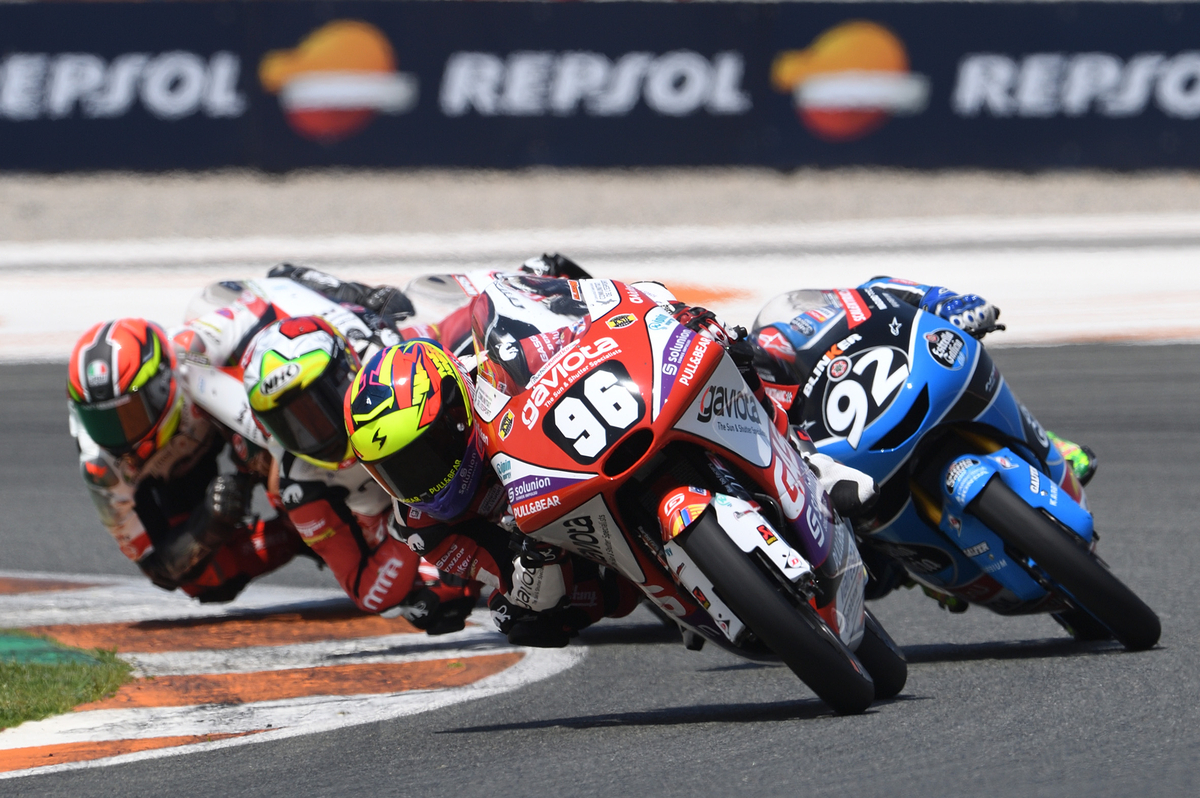 Epic Round 2 at Valencia gives new stars in all classes