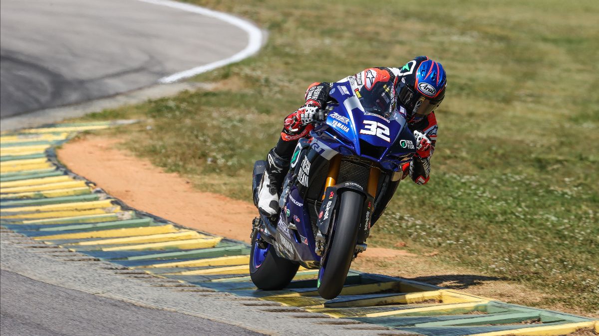 Gagne Leads MotoAmerica HONOS Superbike On Day One At VIR