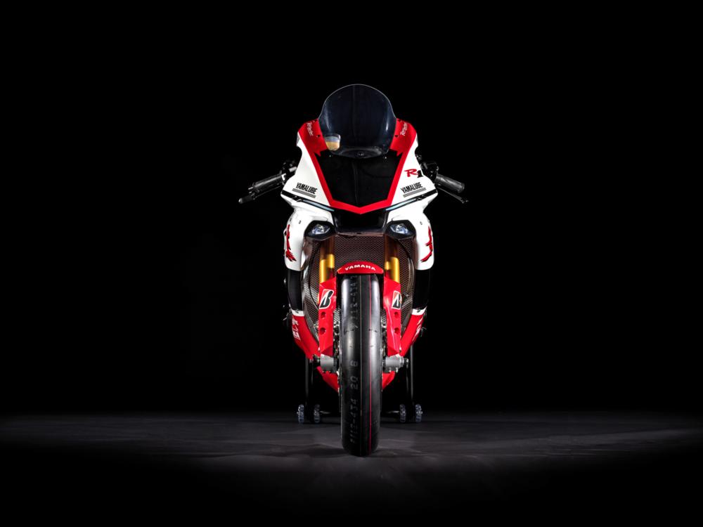 Get Ready to conquer the track on the YZF-R1 GYTR ’20th Anniversary’