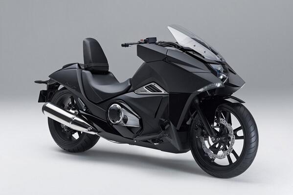 Honda Announces NM4 Vultus – New Model with a Futuristic Edge