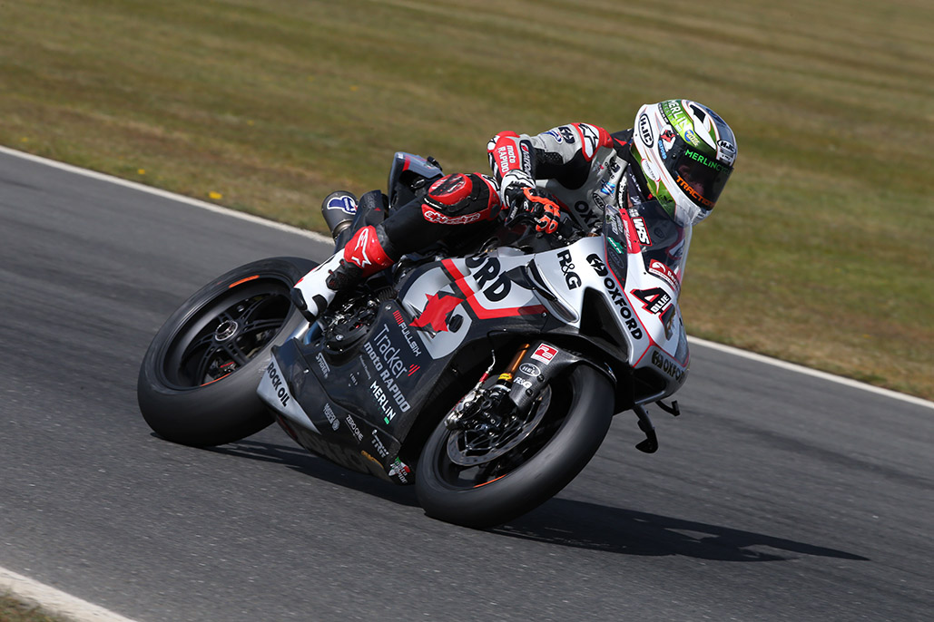 Iddon Sets The Pace On Snetterton Return As Testing Continues For Bennetts Bsb Contenders