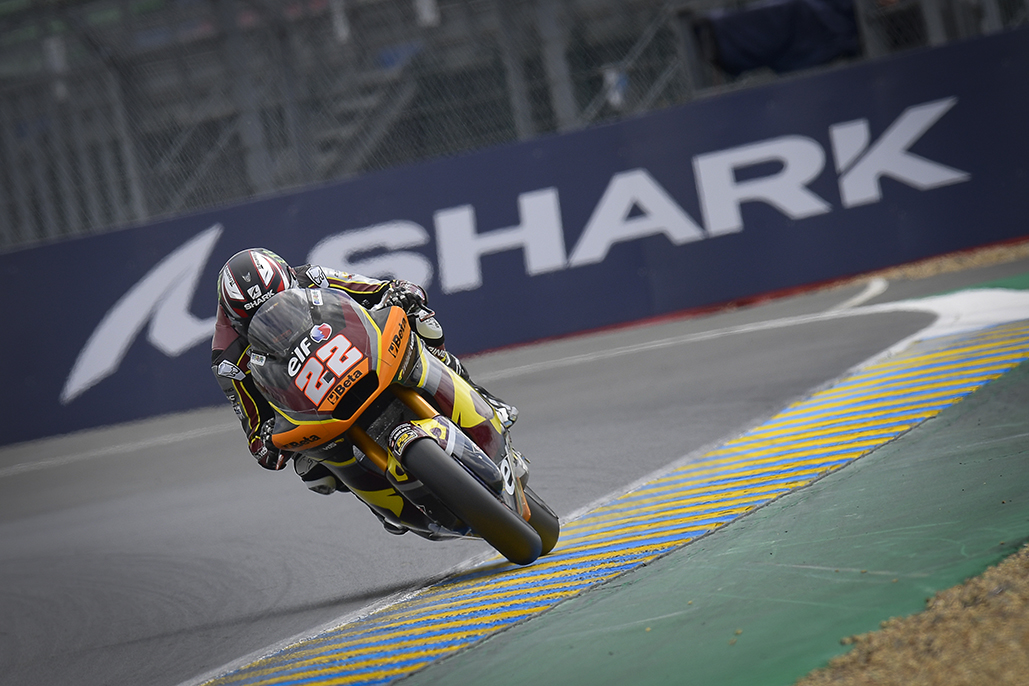 Lowes leads Fernandez by just 0.075 at Le Mans