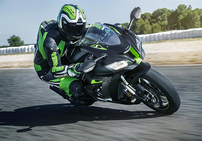 Ninja ZX‑10R SE arrives for 2018 with electronic semi‑active suspension