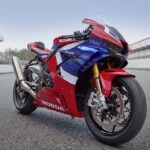 Pirelli DIABLO™ Supercorsa SP chosen by Honda as original equipment for the new CBR1000RR Fireblade SP