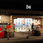 Pop up store gets wrapped for Christmas at Bluewater