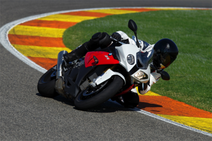 Purchase a new BMW S 1000 RR and choose a VIP trackday experience in Spain or £1,500 of accessories