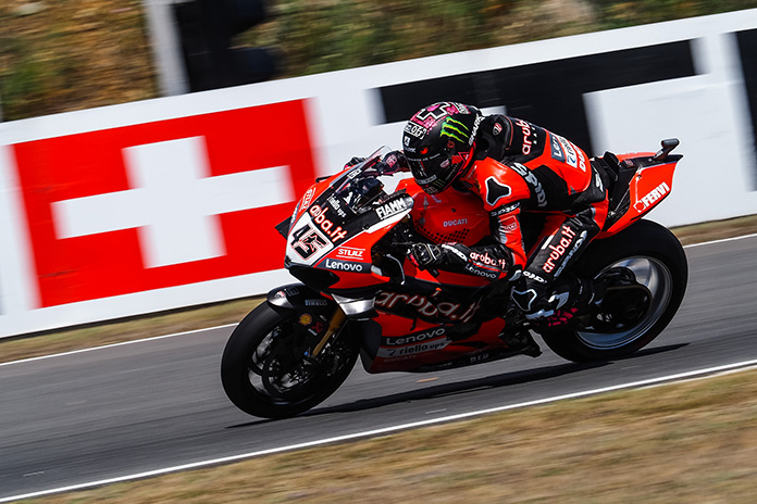 Razgatlioglu P1 At Estoril Ahead Of Redding After Unpredictable Day 1