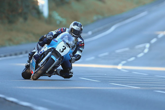 Team Classic Suzuki welcomes Carl Cox Motorsport onboard ahead of Classic TT