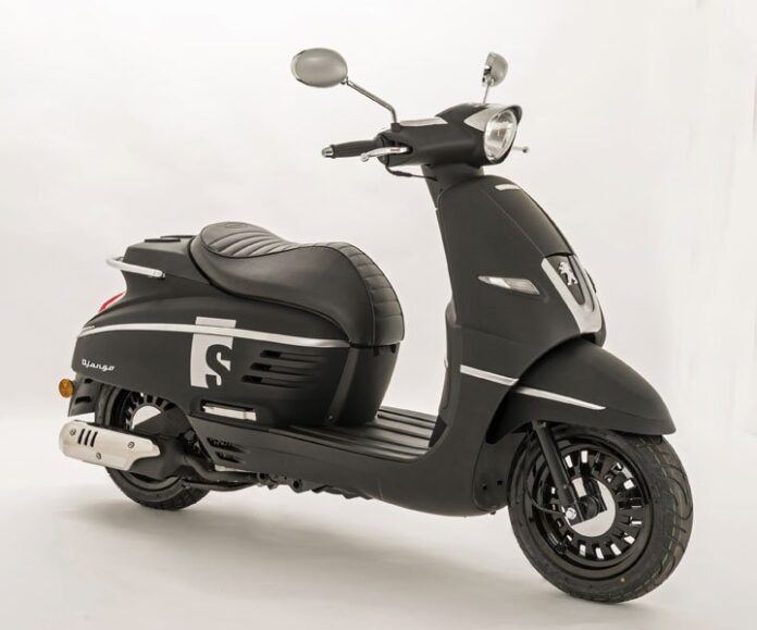 Peugeot Django S: Urban Neo-Retro Scooter