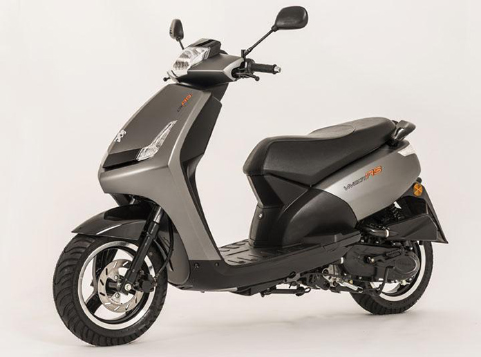 Sporty look for Peugeot’s versatile Vivacity Scooter