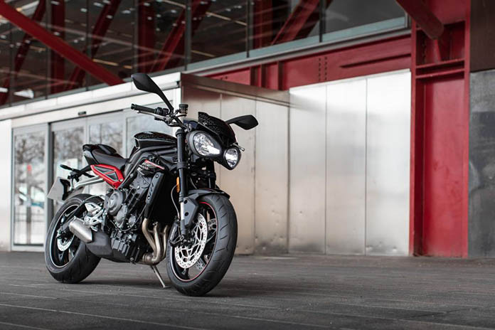 Triumph Motorcycles Street Triple R Low arrives in dealerships