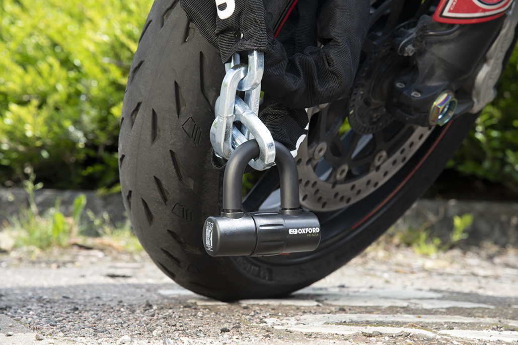 New From Oxford: Hd Max Chain Lock