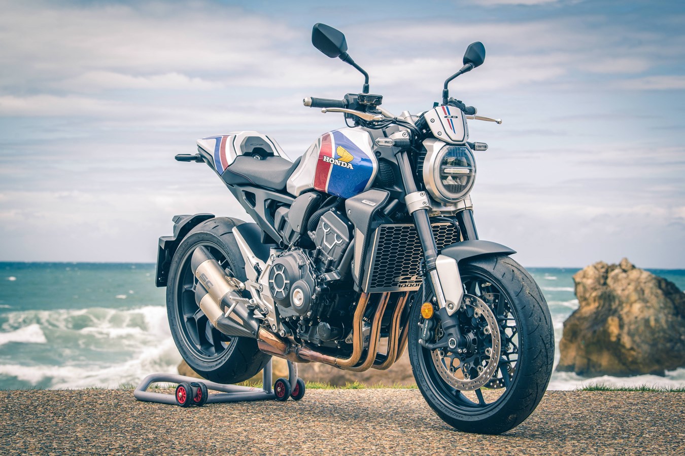 A dozen customized CB1000Rs at Wheels and Waves 2019