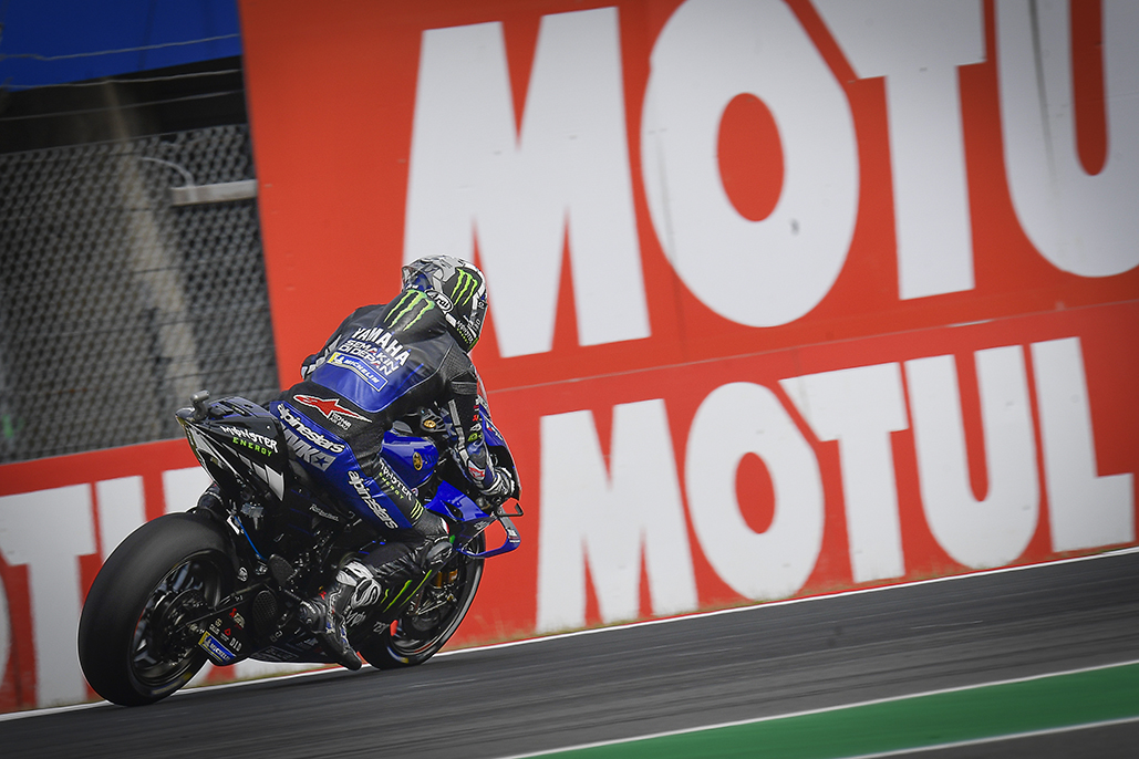 Clean sweep: Viñales fastest in both sessions on Friday