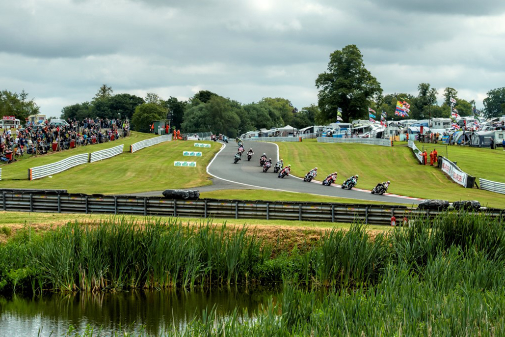 First blood to OHalloran in season opening Bennetts British Superbike race 01