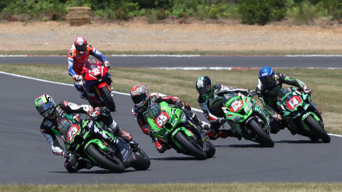 Its Hot Hot Hot As MotoAmerica Scorches At Ridge Motorsports Park 01