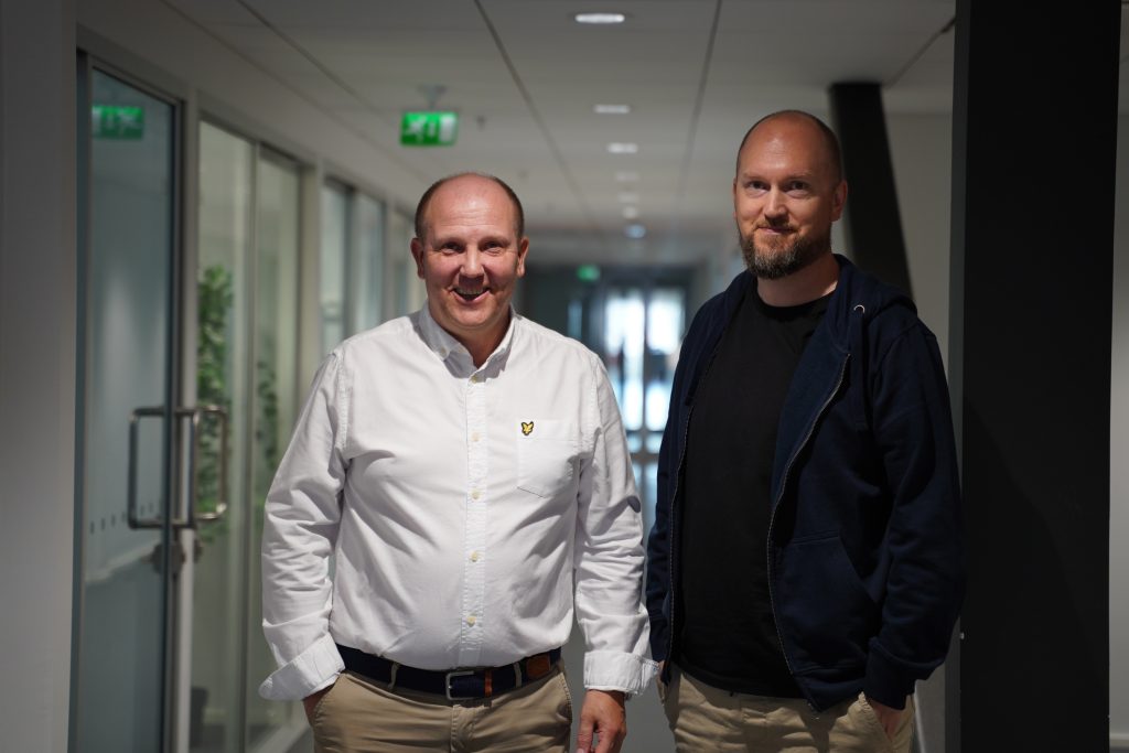 Ohjelmistokehitystä oikealla asenteella – Alfamen salaisuus on hakkeruus