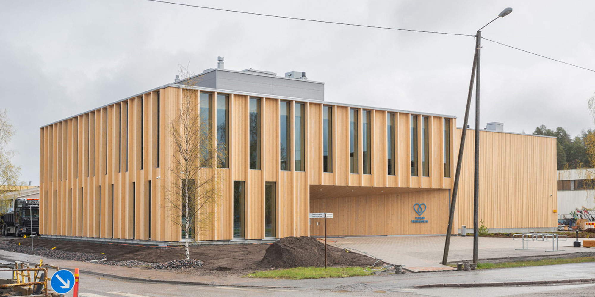 Turkuun valmistui ensimmäinen puurakenteinen toimistorakennus – katso kuvat