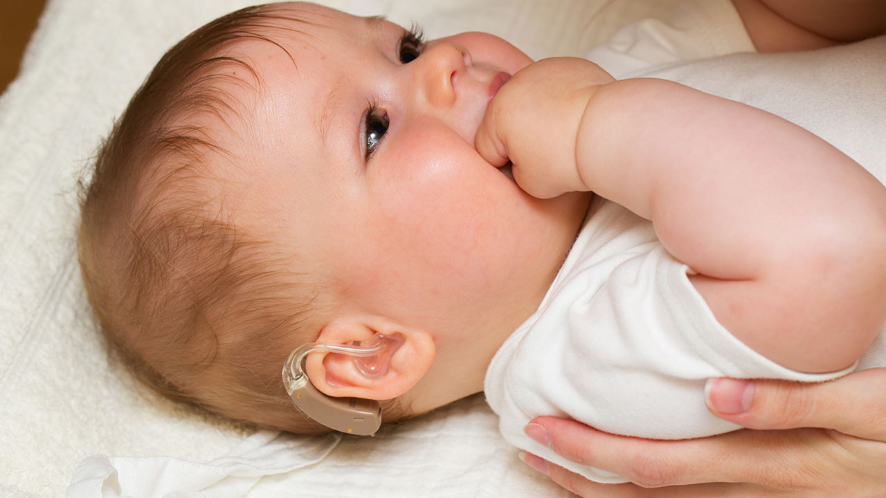 Bayi Dengan Gangguan Pendengaran Ringan