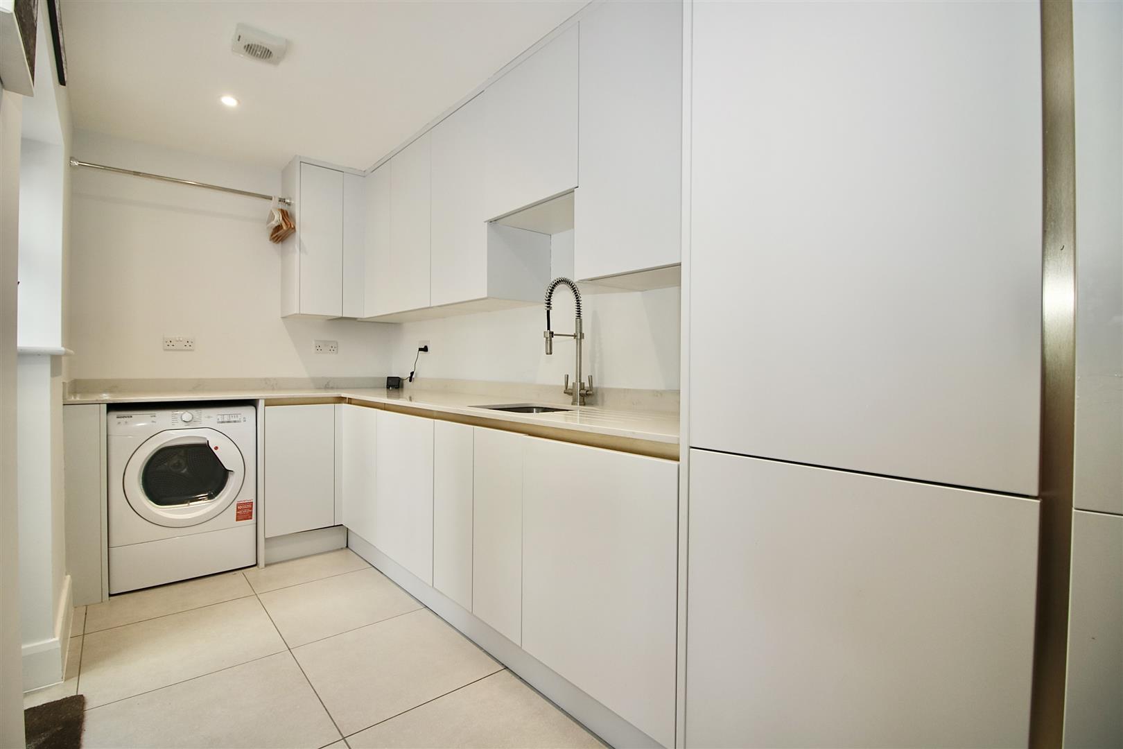 kxgksCm9MUm8tYdk3JUiIQ.jpg kxgksCm9MUm8tYdk3JUiIQ.jpg