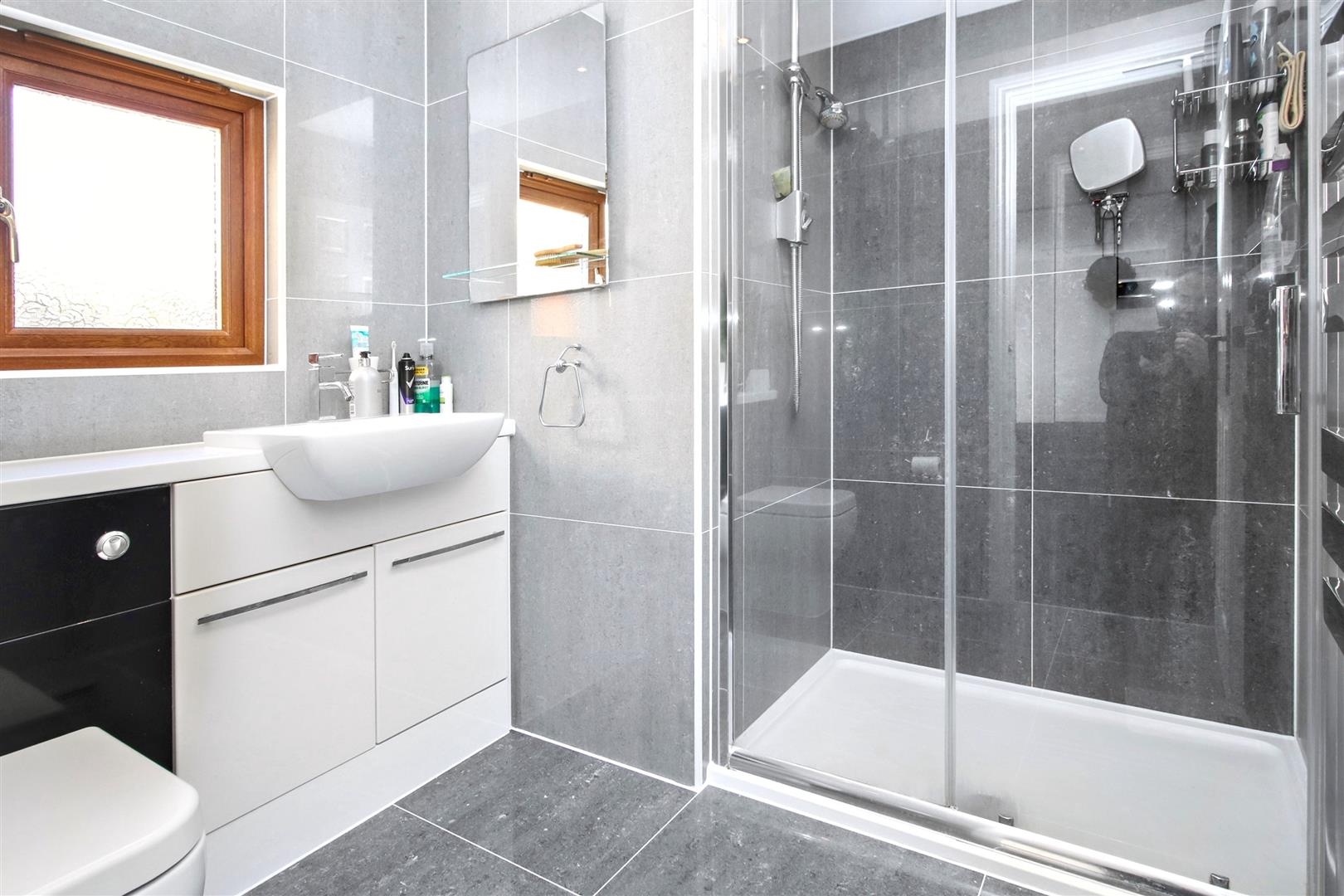 ordlt9OCMUi_Usq0R_Y82g.jpg ordlt9OCMUi Usq0R Y82g.jpg