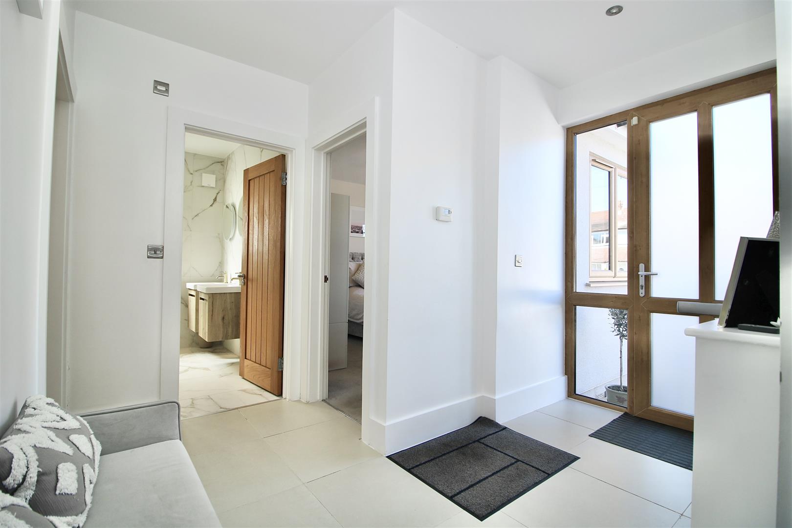 8MyUAbCeP0mbgjU8R6Ufkw.jpg 8MyUAbCeP0mbgjU8R6Ufkw.jpg