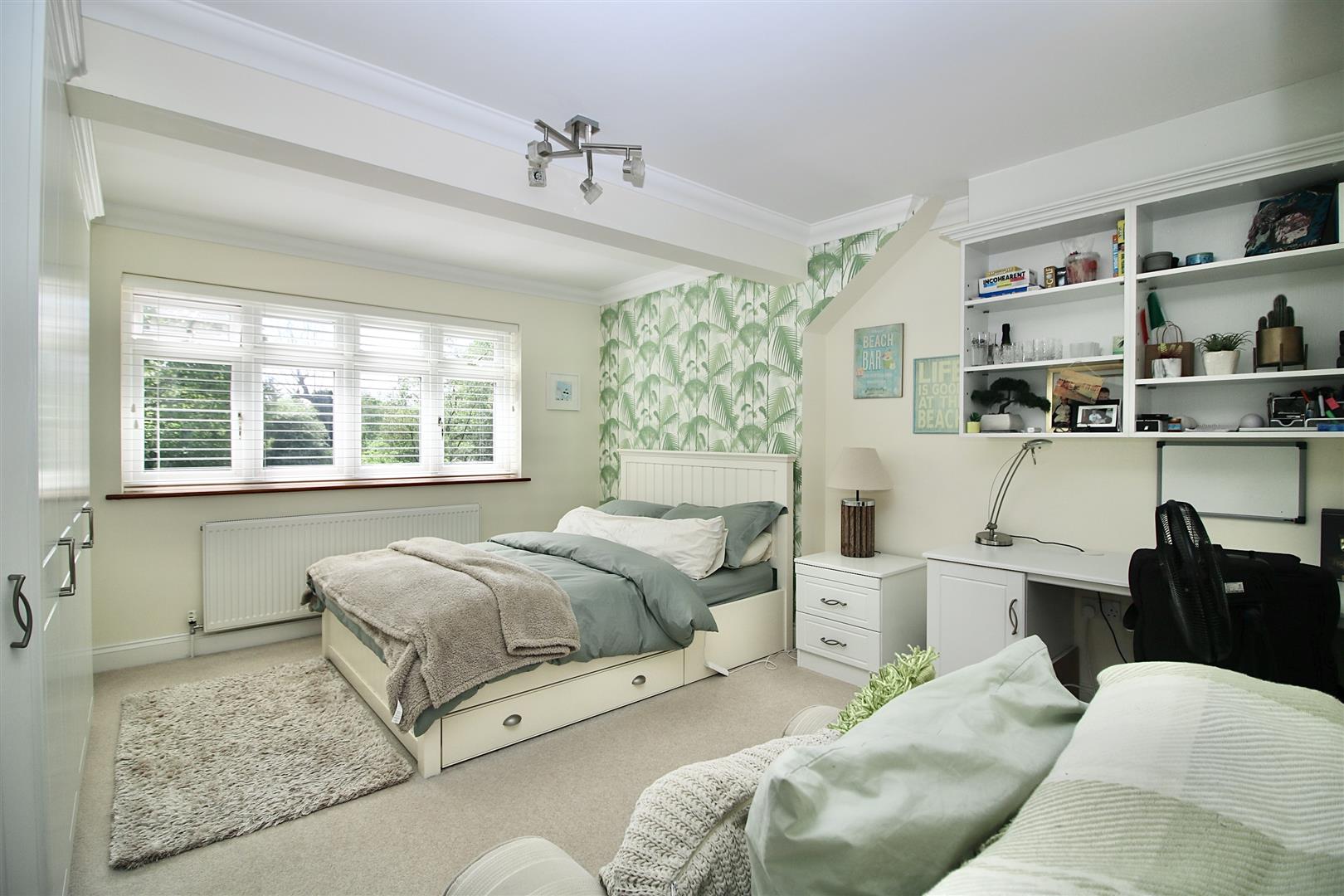 qckbPsEmqUy4p kDW53Smw.jpg