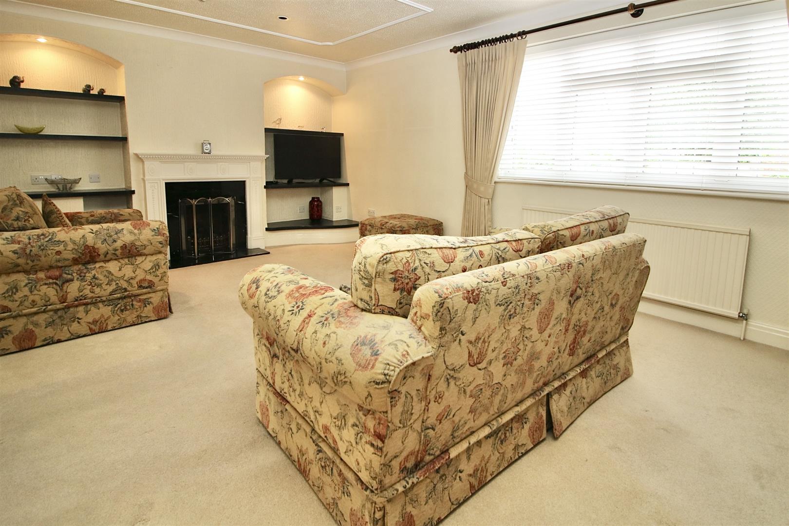 K7BM7G6sYk2D1A-OnEO7WQ.jpg K7BM7G6sYk2D1A OnEO7WQ.jpg