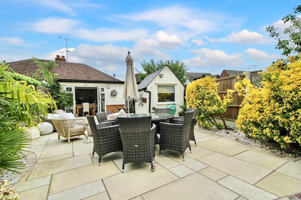 89n7sPXUCkGTXThQDY bOg.jpg