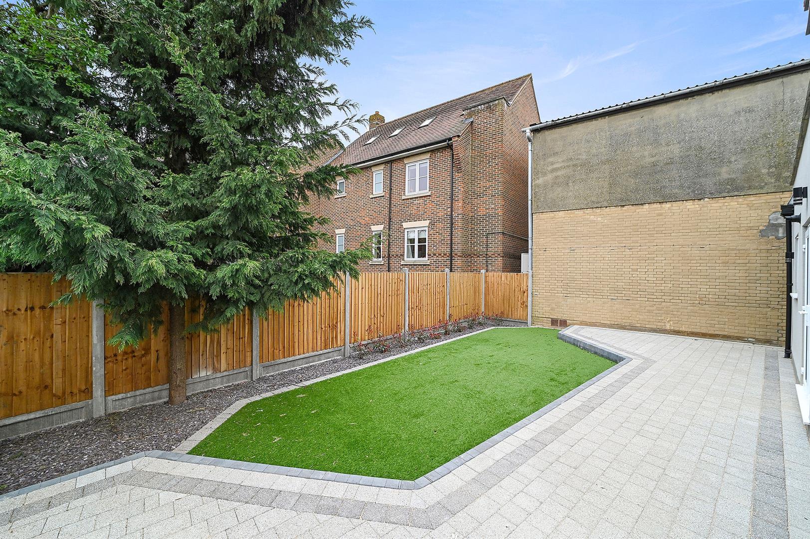 X47mQtXkF0uZ 4Fk3jOpwg.jpg