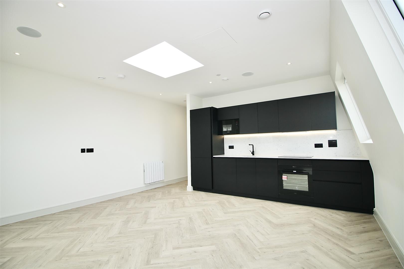 p6v9p t0BUO SGljHTOXbA.jpg