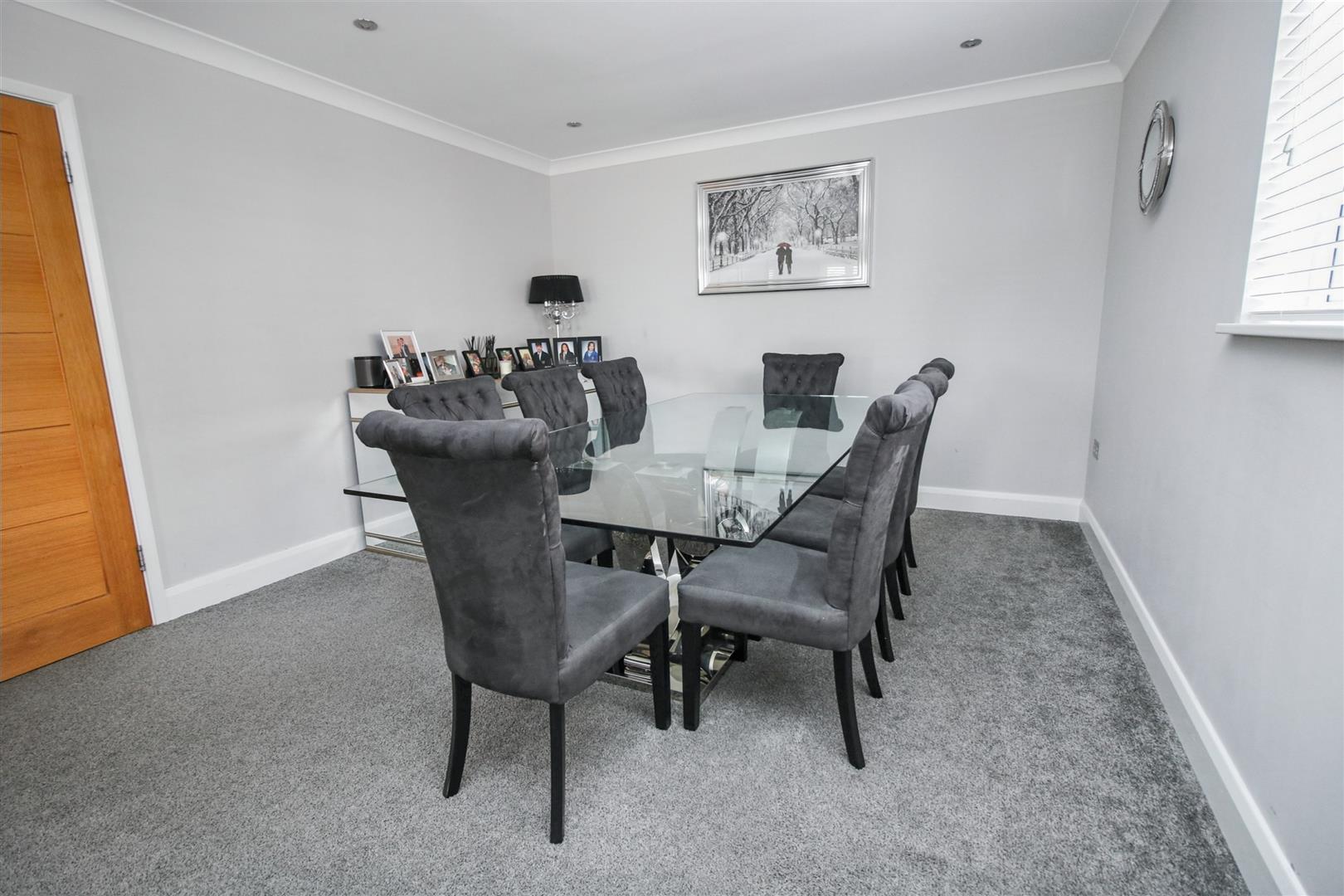 GThKmo2kMUGUGMufvWlFqg.jpg GThKmo2kMUGUGMufvWlFqg.jpg