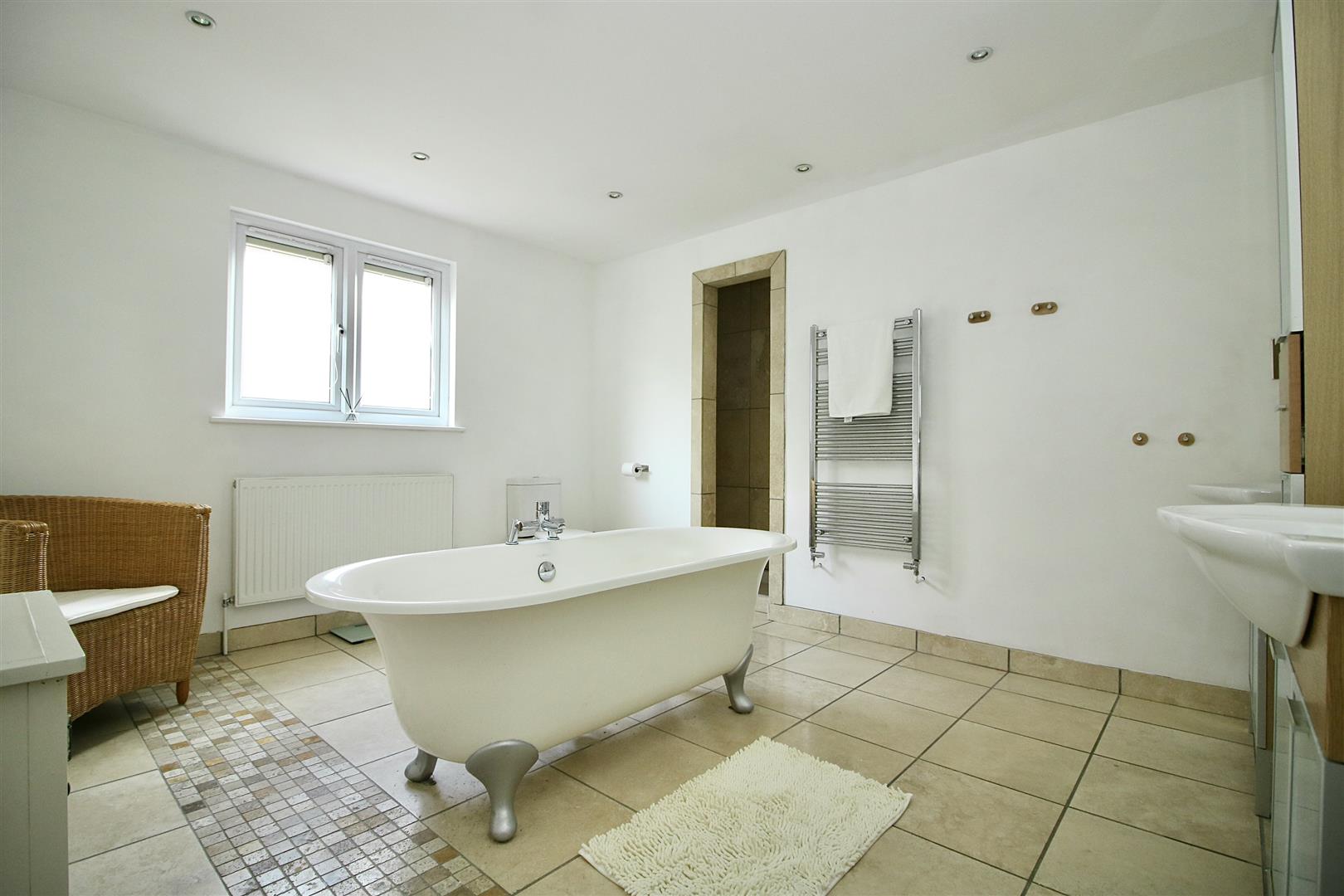 d4 sMT 2iUaImxRDevG6eQ.jpg