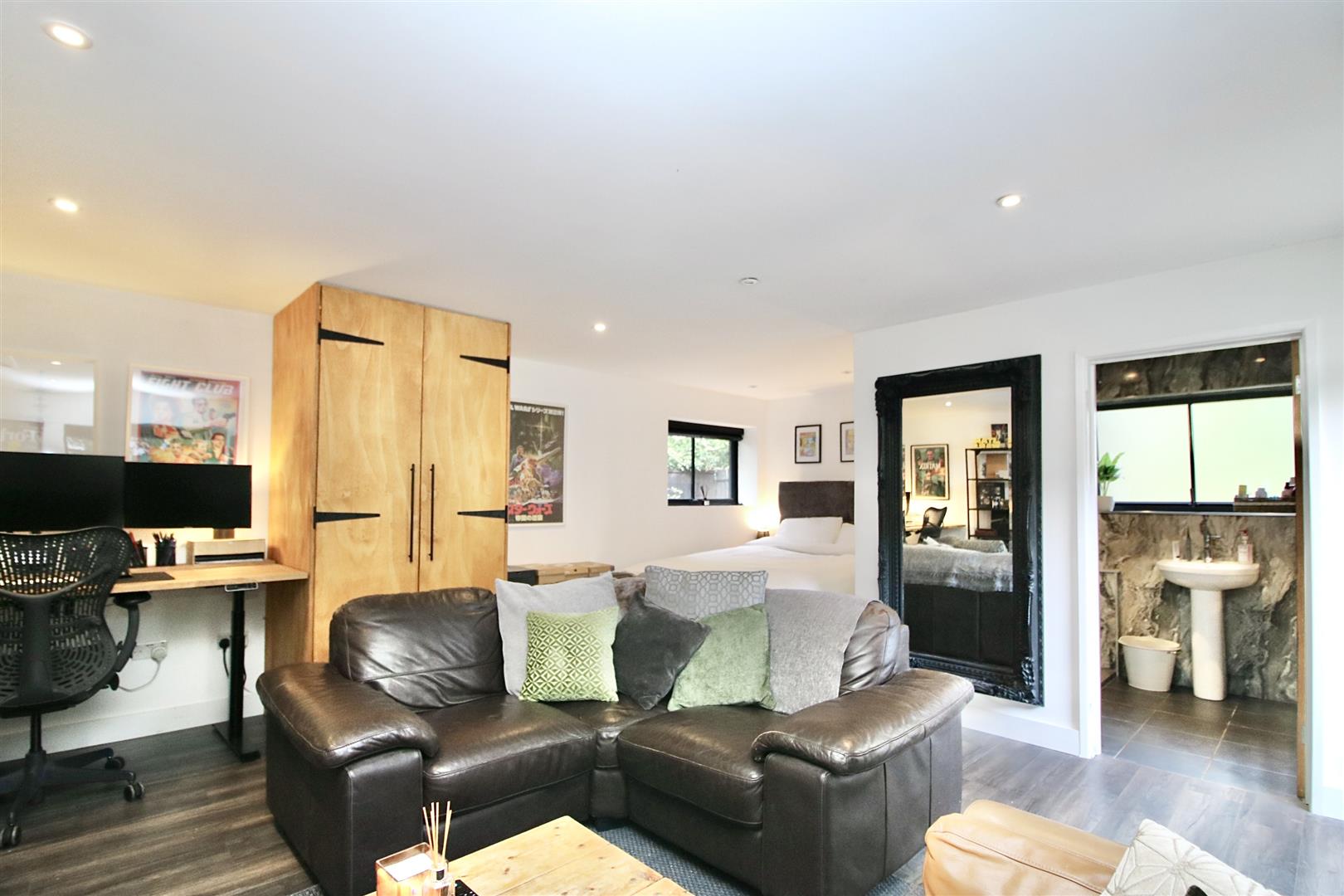 PrKgA9XGJ0 TPH65Fpis6A.jpg