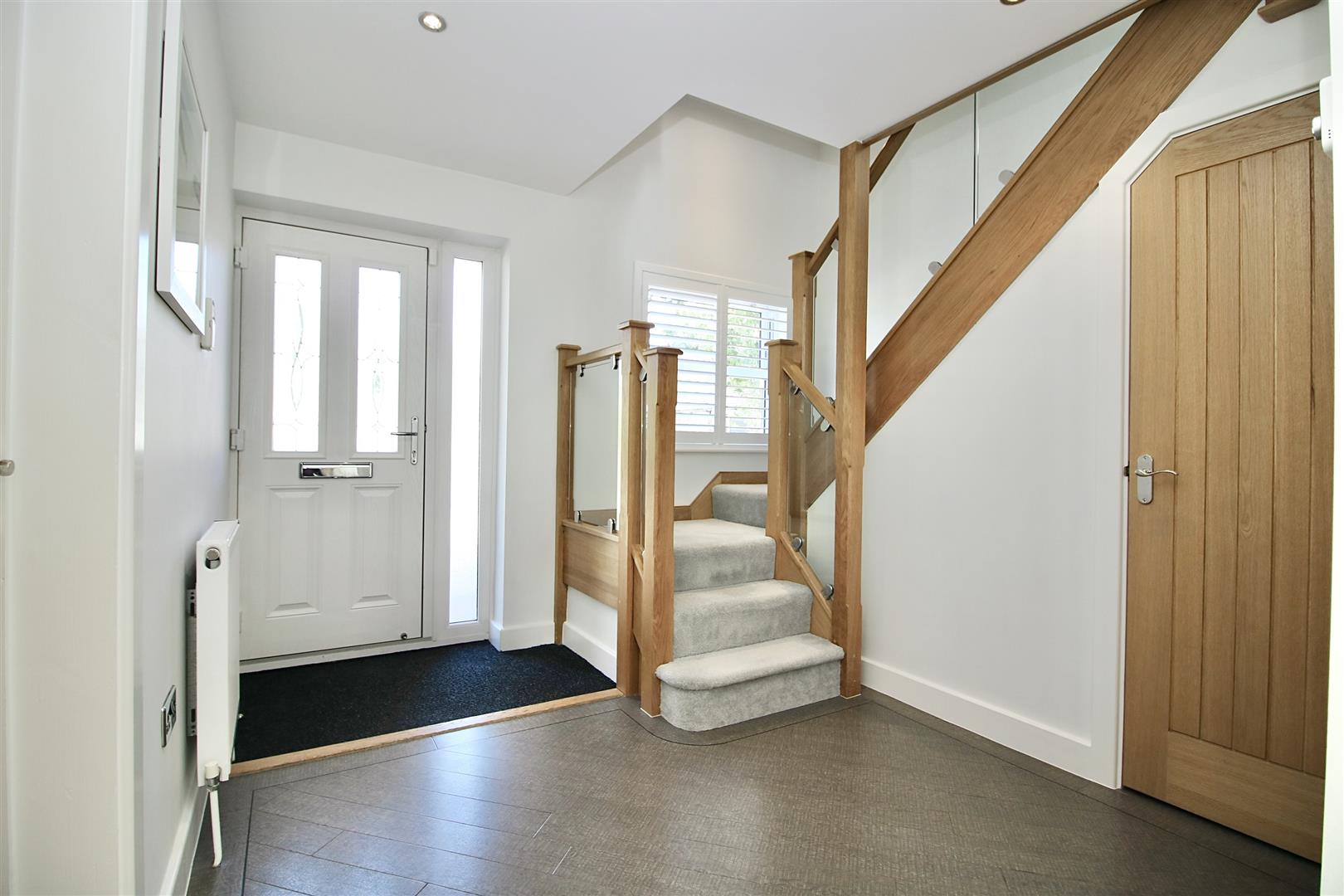 62xwKo STUapHc XmDl86w.jpg