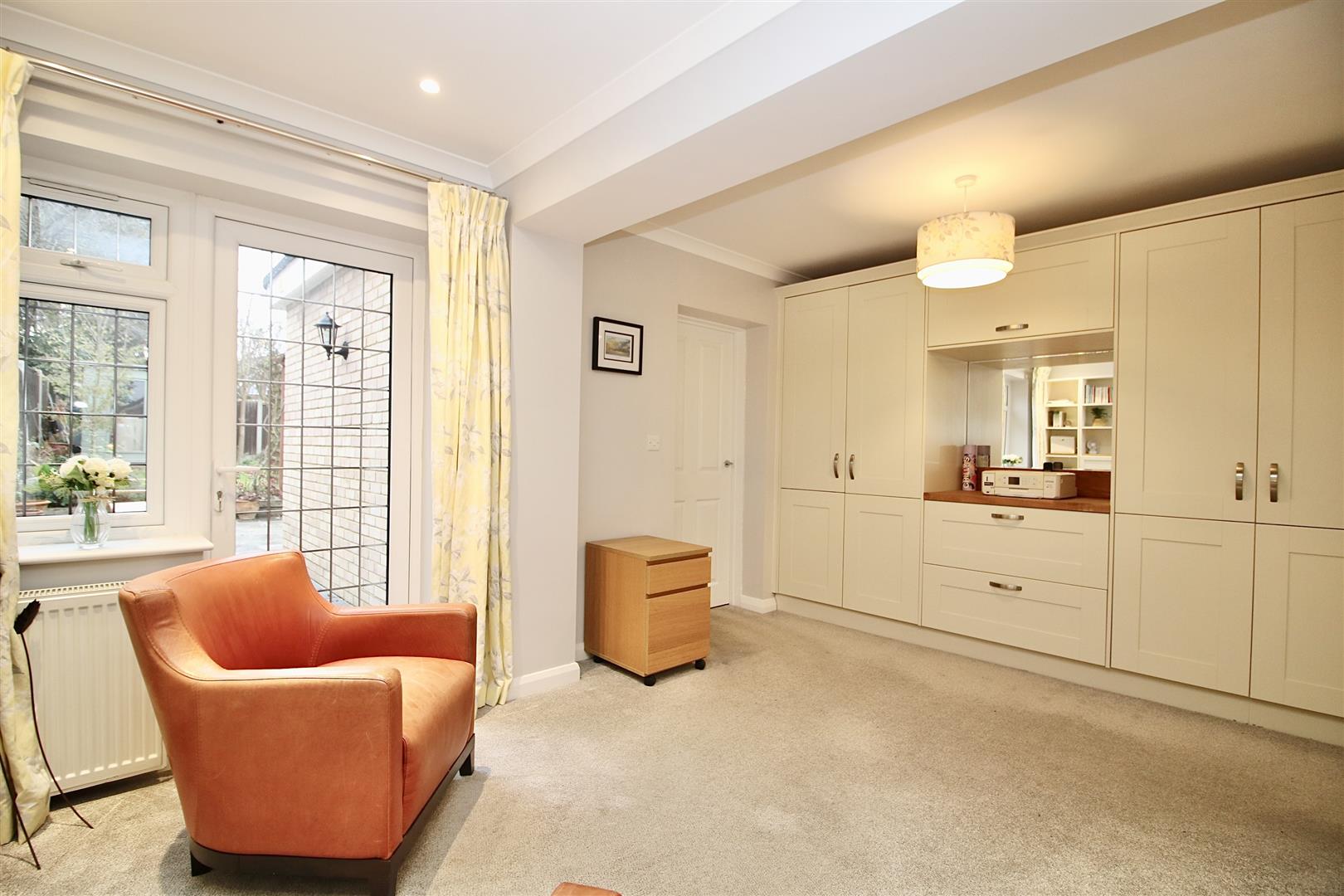 e4DBJiE9y0Wath 3JZHRQA.jpg