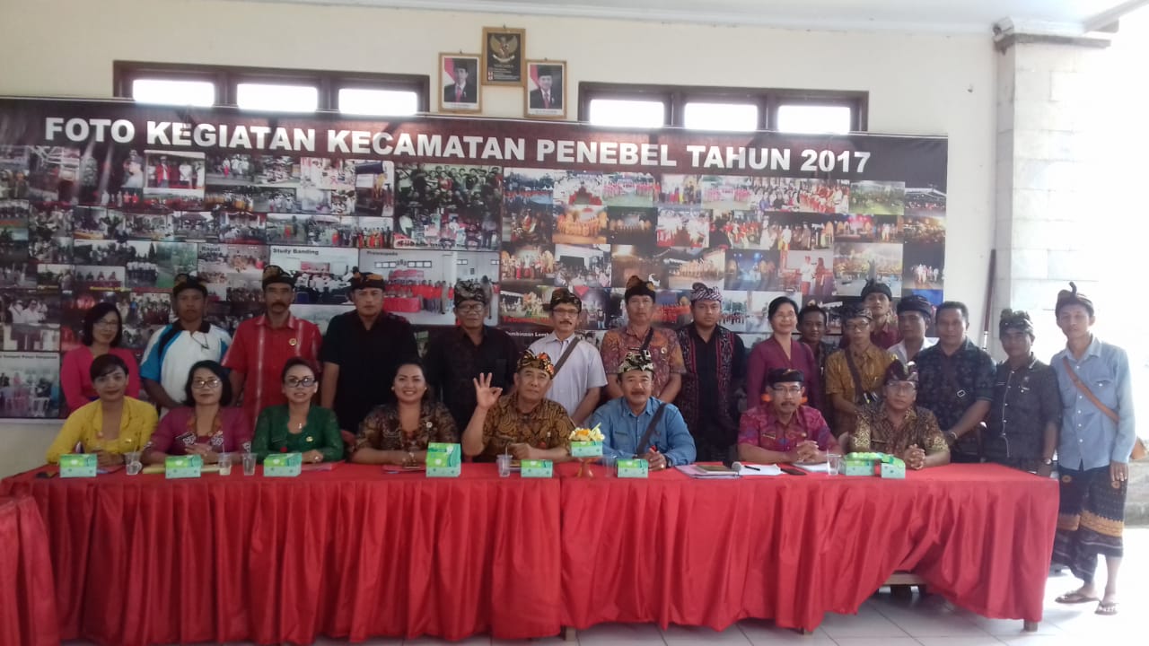 Sosialisasi Peraturan Daerah No. 10 Tahun 2018 ttg Pelayanan Terpadu Satu Pintu di kecamatan Penebel, Kab. Tabanan