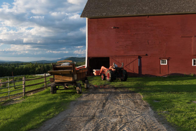 Medium distance, haywagon